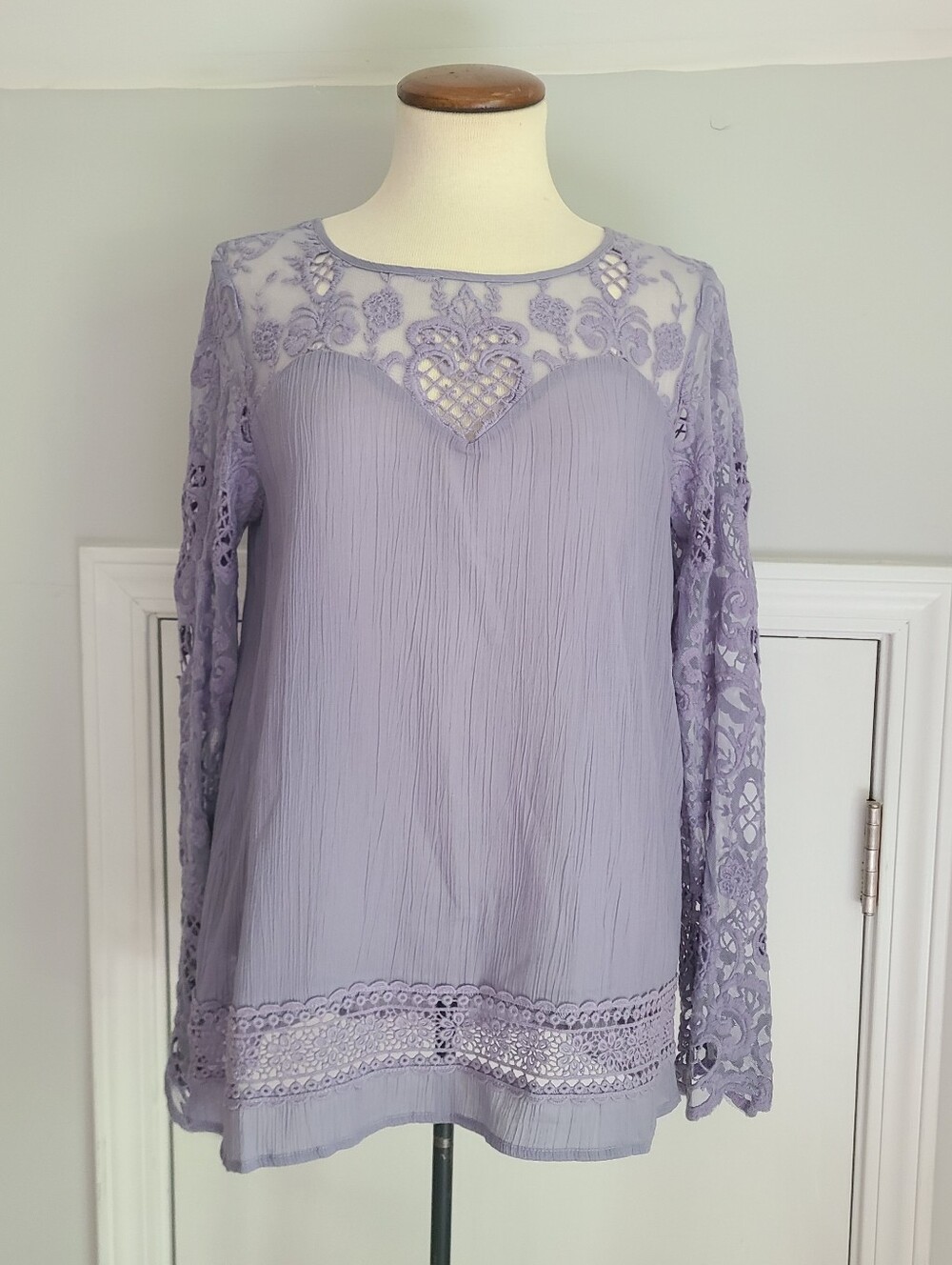 Sundance Boho Top Blouse Size XS Lace Sleeves Hearts Peasant Bohemian Shirt